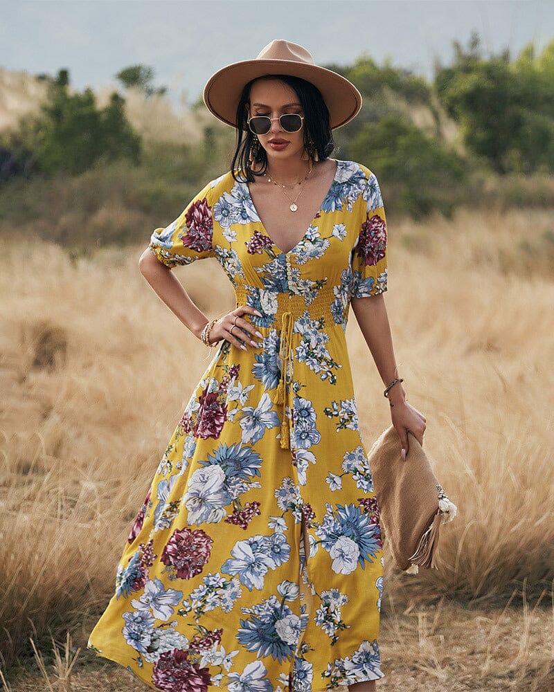 Vestido Floral Decote V e Fendas