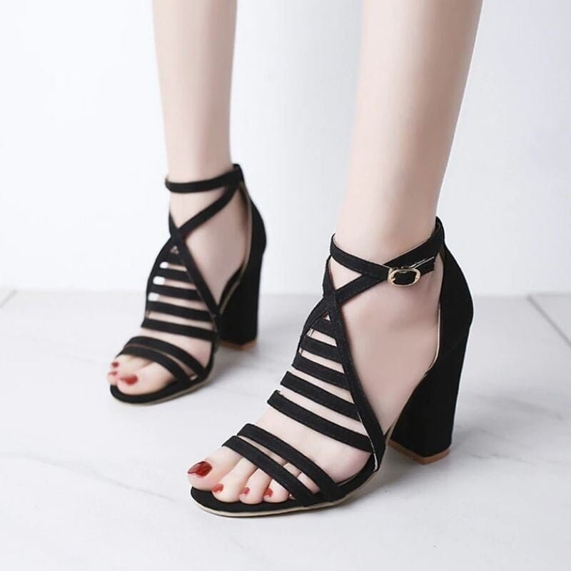 Sandália Salto Strap