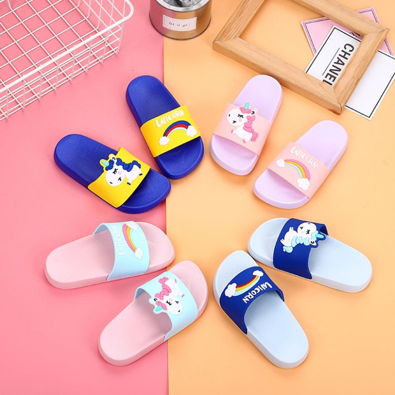 Chinelo Infantil Unicórnio Feliz