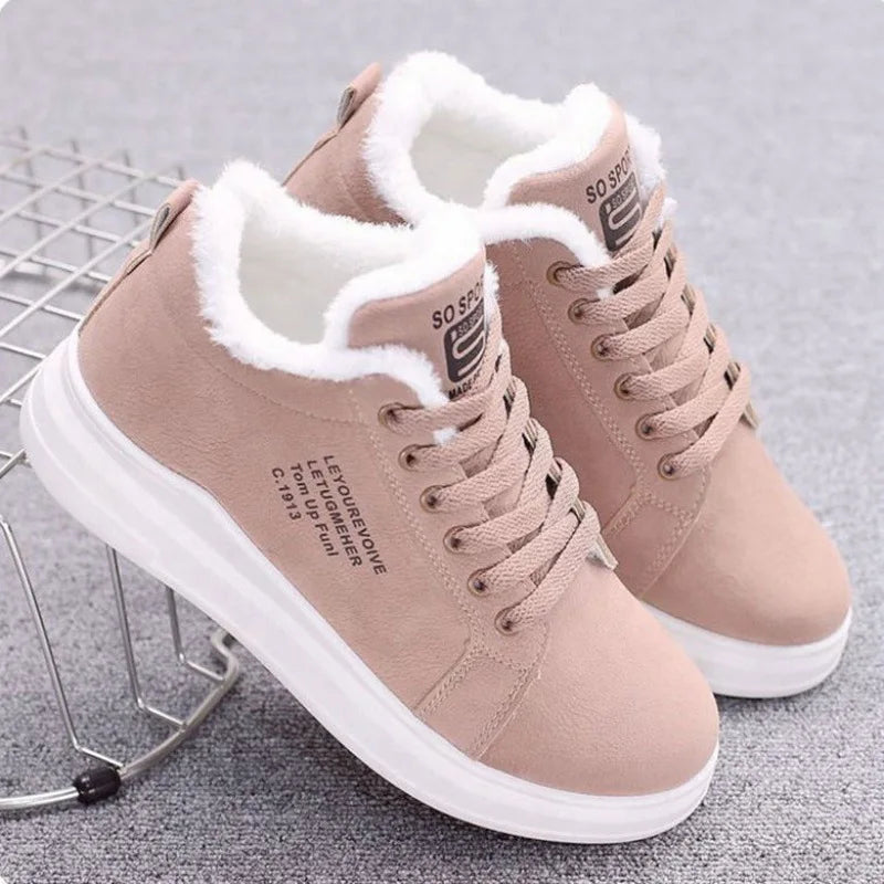 Bota Curta Feminina Confortável de Inverno
