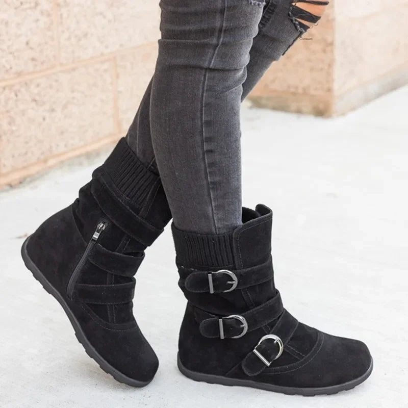 Bota Feminina Para Inverno com Fivela