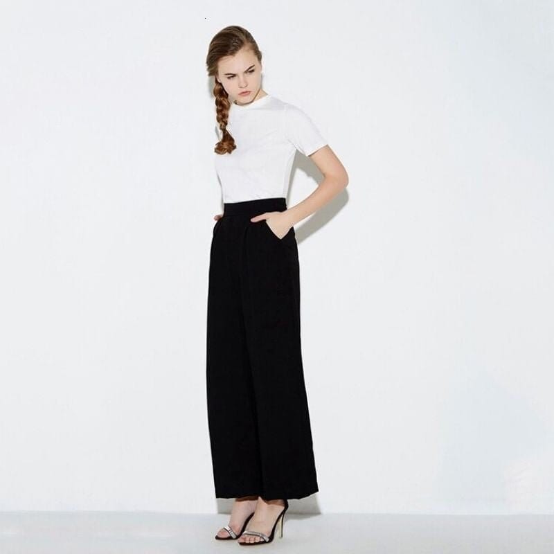 Calça Loose Preta
