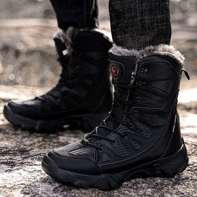Bota Masculina Adventure Summit