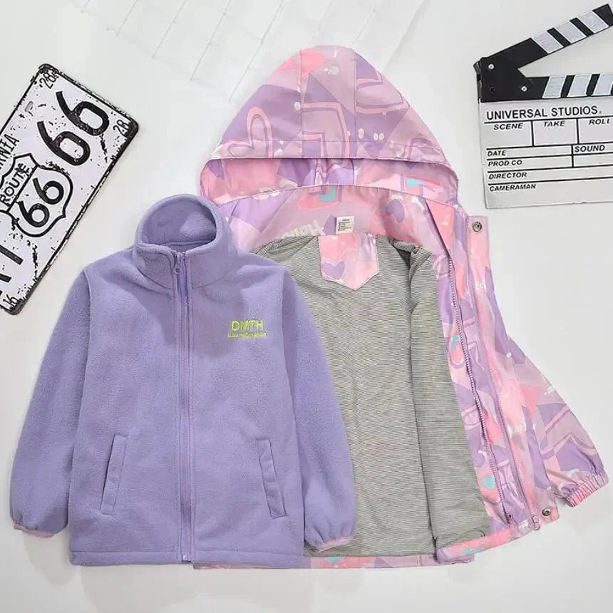 Duo Casacos Infantis: Fleece + Corta Vento com Capuz